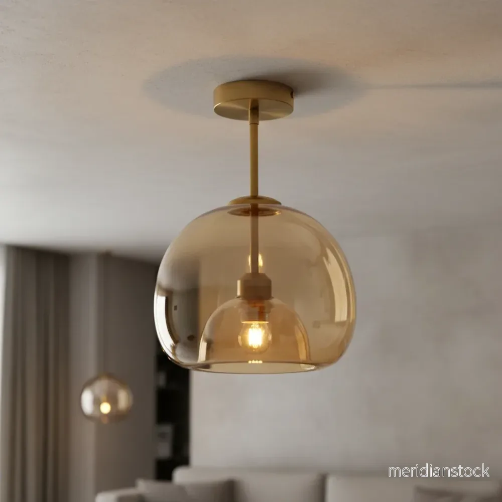 Modern guldfärgad och svart designlampa - Aurelight