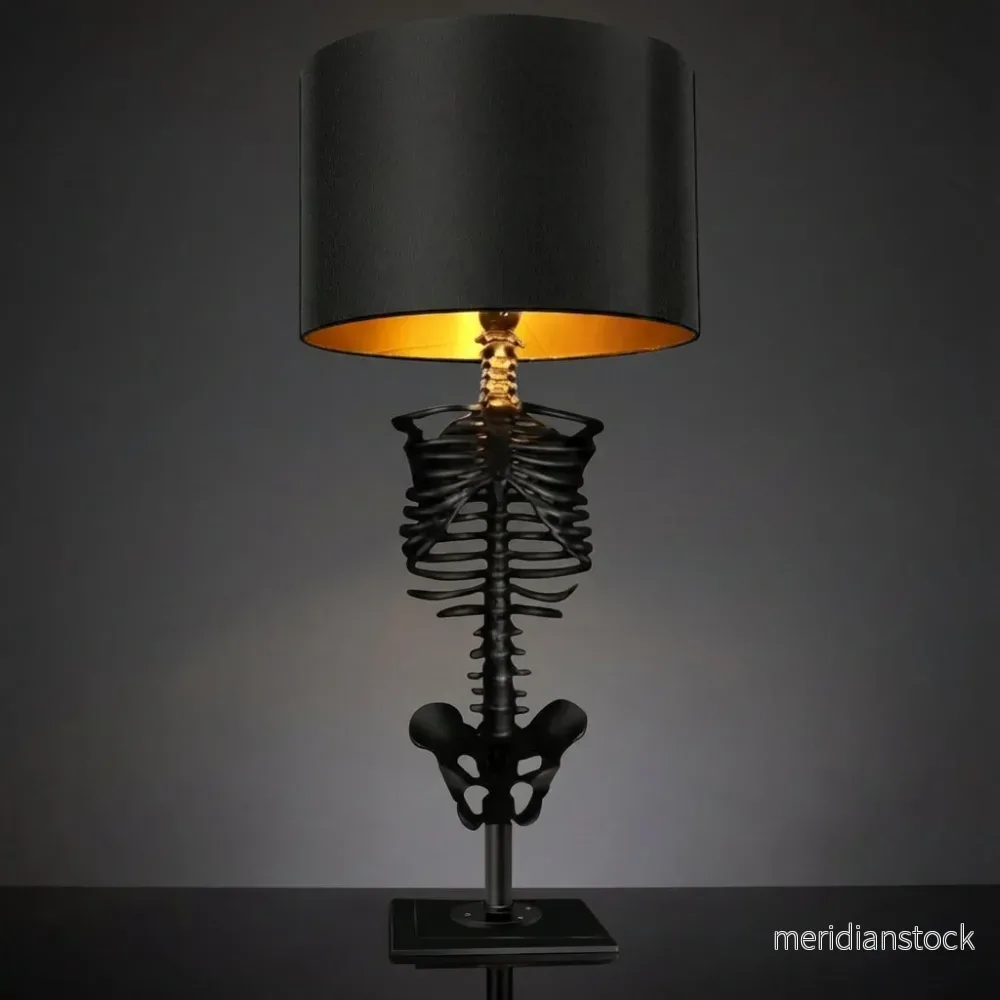 Iögonfallande gotisk accentlampa – Skelevan - Bild 2