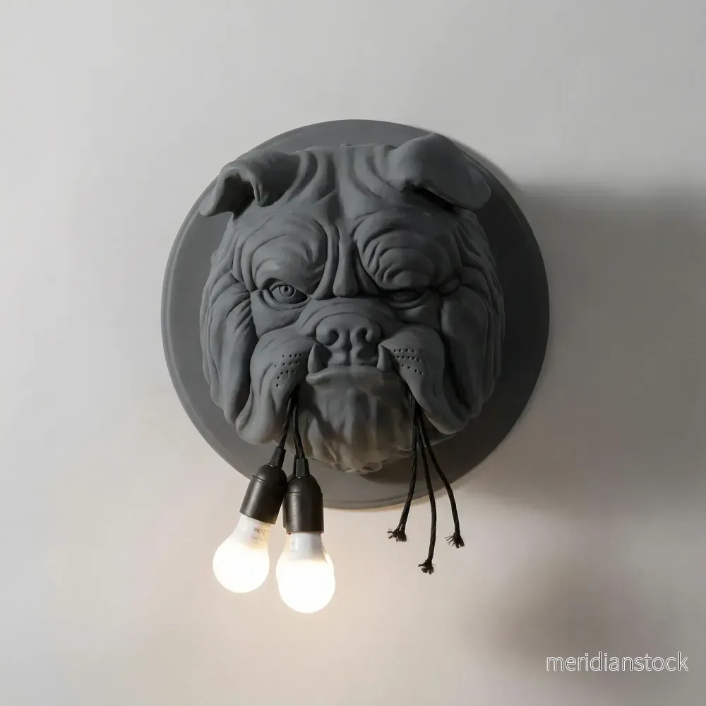 Dekorativ skulpturerad vägglampa - Bulloxen - Bild 2