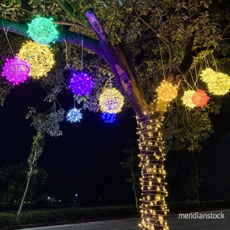 Stämningsfull LED-ljusboll för inomhus och utomhus – Orbola - Bild 2