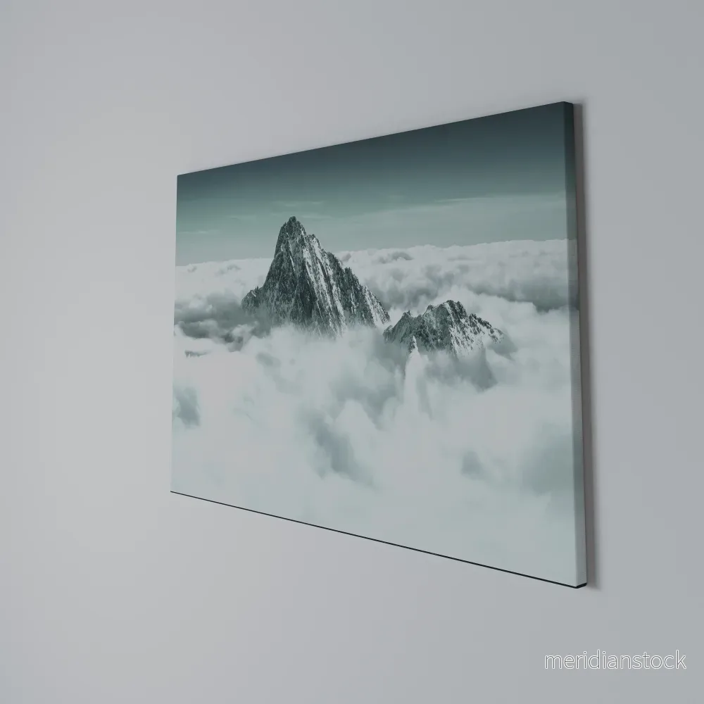 CLOUD-KISSED PEAK Horizontal Canvas Print - Bild 3