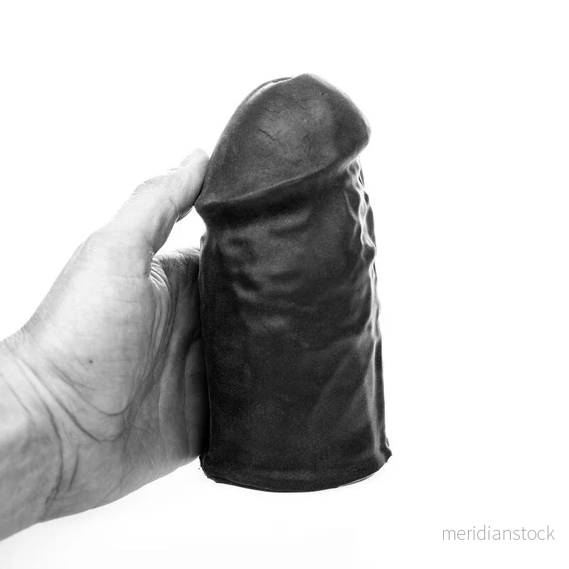 ALL BLACK - MASTUBADOR E-BOY - Bild 3