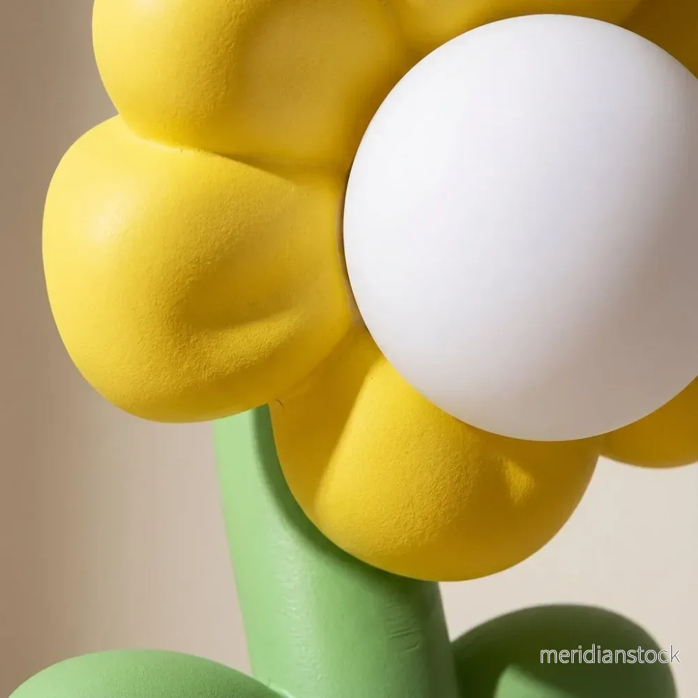 Lekfull blommig bordslampa – Solabloom - Bild 3