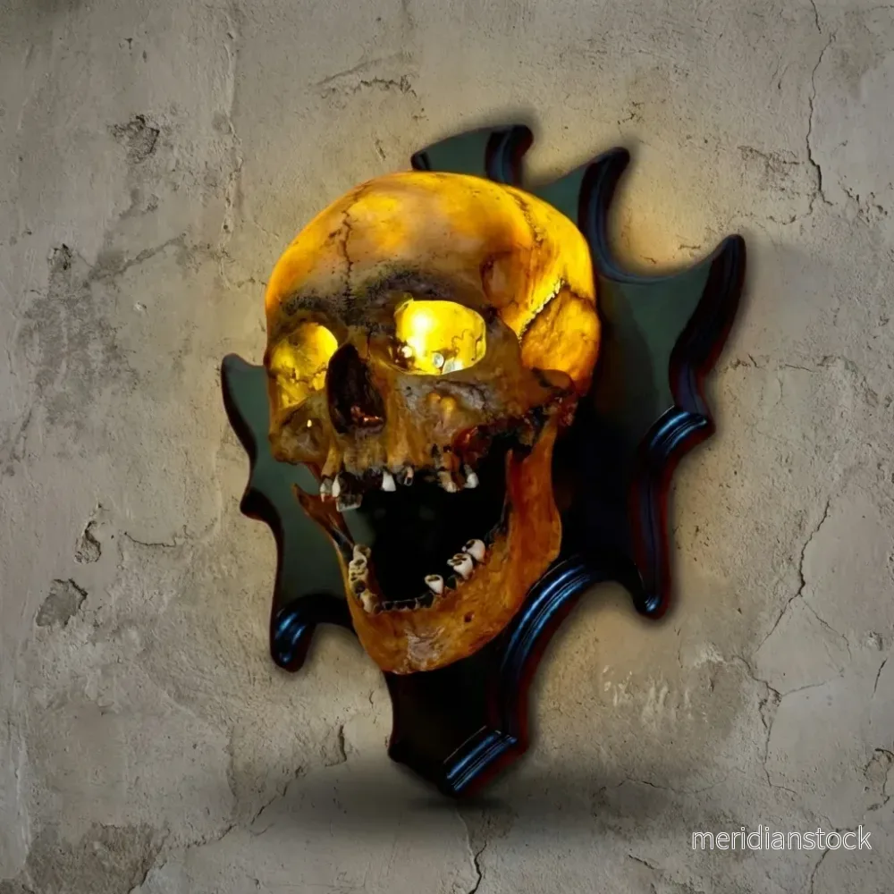 Väggmonterad dödskallelampa – Nocturiskull - Bild 2