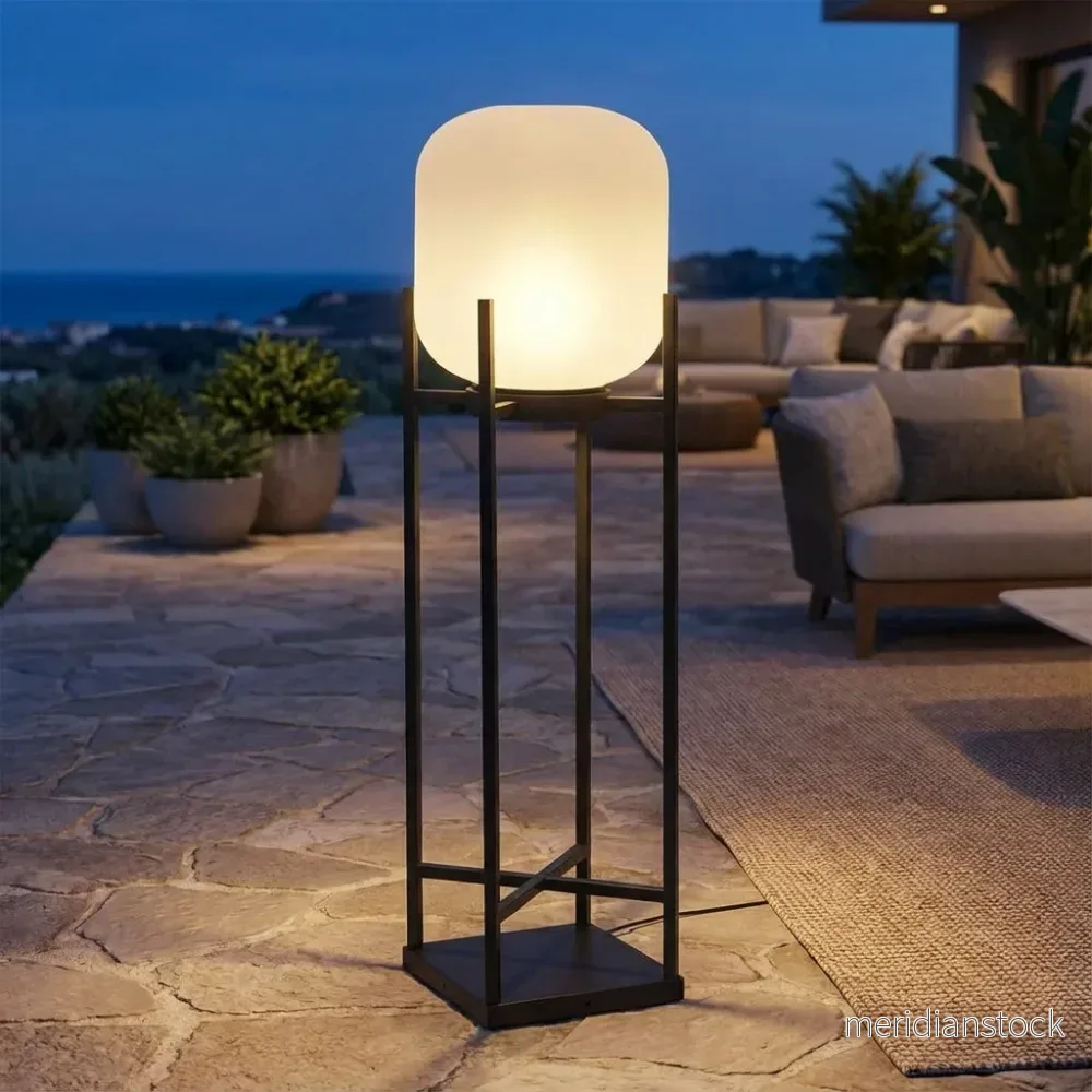 Solcellsgolvlampa – Lumenaryx Solcellsgolvlampa – Lumenaryx