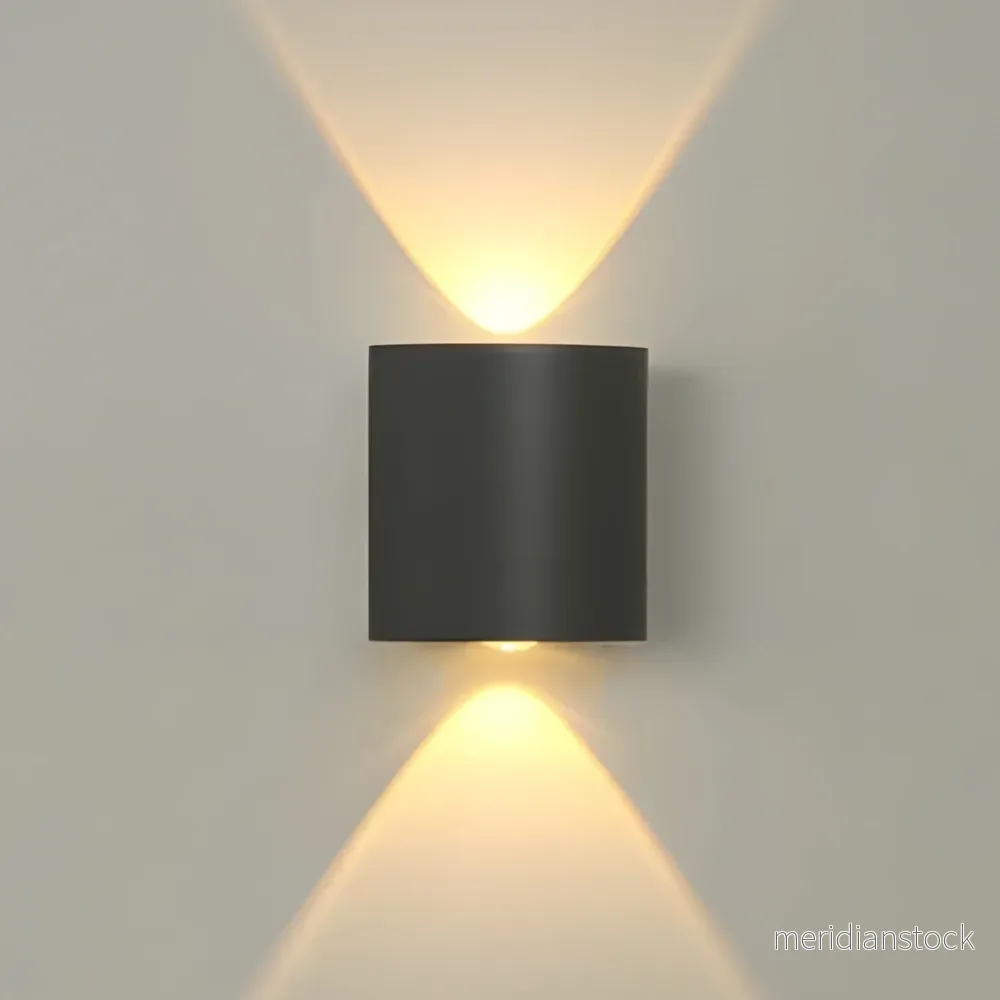 Vägglampa LED upp och ner – inne och ute, modern fasadbelysning - Bild 3