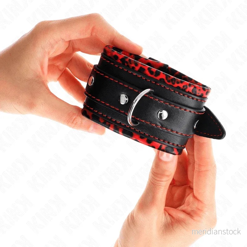KINK - FUR LINED WRIST RESTRAINTS RED / BLACK ADJUSTABLE 17-29 CM X 6 CM - Bild 3