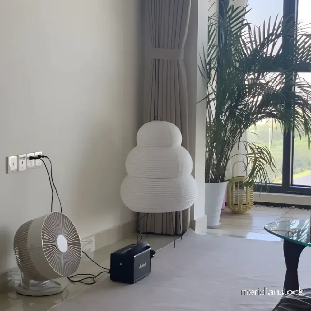 Japansk Wabi-Sabi golvlampa - SereneAura