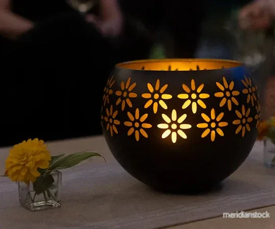 Lampa med blommor och doftspridare – Fleuris Lampa med blommor och doftspridare – Fleuris