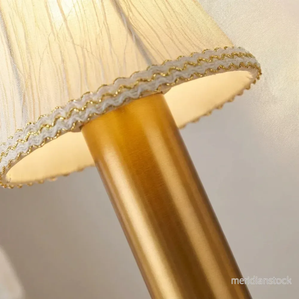 Trådlös dekorativ bordslampa – Serenlux - Bild 3