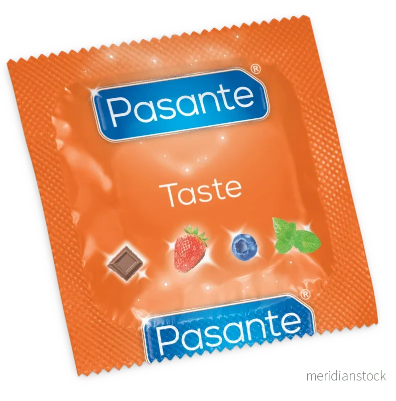 PASANTE - CONDOMS FLAVORS 12 UNITS