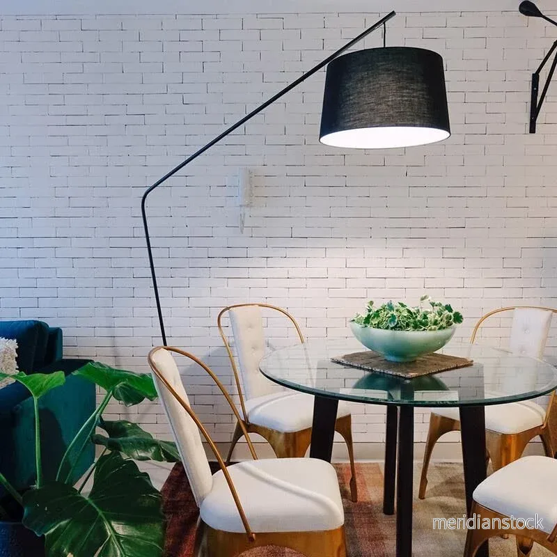 Golvlampa LED fiskespö – nordisk design i matt svart Golvlampa LED fiskespö – nordisk design i matt svart
