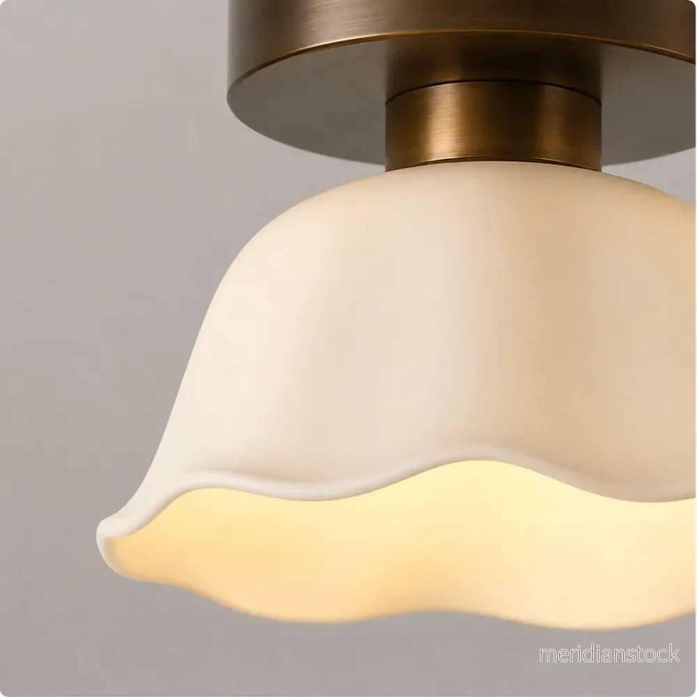 Taklampa i keramik och glas – halvinfälld plafond med varmt sken i elfenben - Bild 3