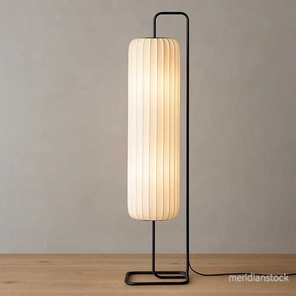 Golvlampa i siden – japansk stil med mjukt LED-ljus Golvlampa i siden – japansk stil med mjukt LED-ljus