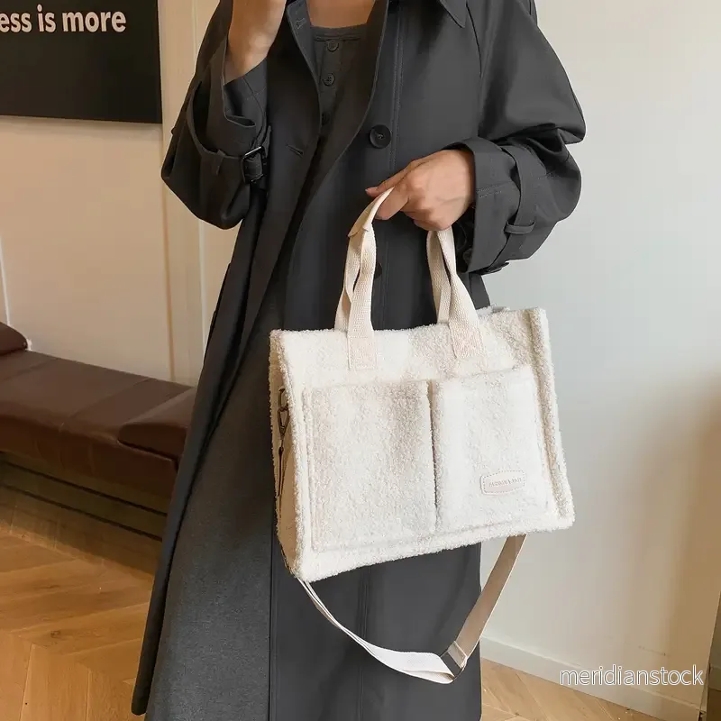 TeddyTote™ – Den ultimata mjuka & stilfulla shoppväskan TeddyTote™ – Den ultimata mjuka & stilfulla shoppväskan