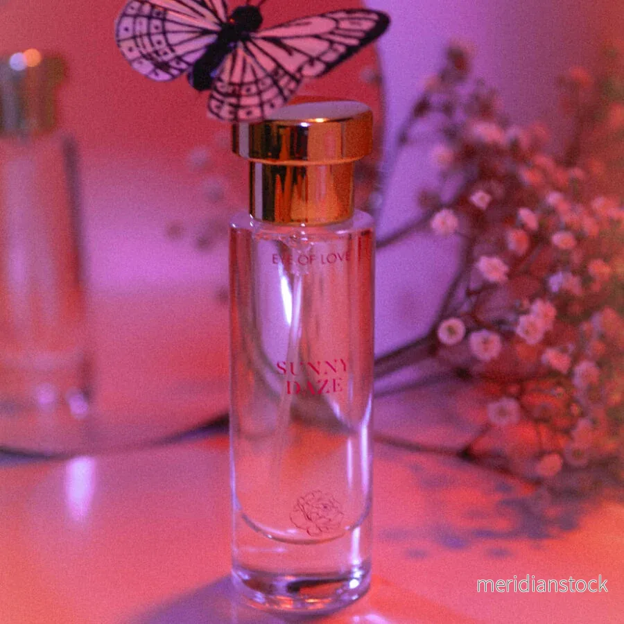 EYE OF LOVE - BLOOM FEMALE SATIVA PARFUM SUNNY DAZE 30 ML - Bild 2