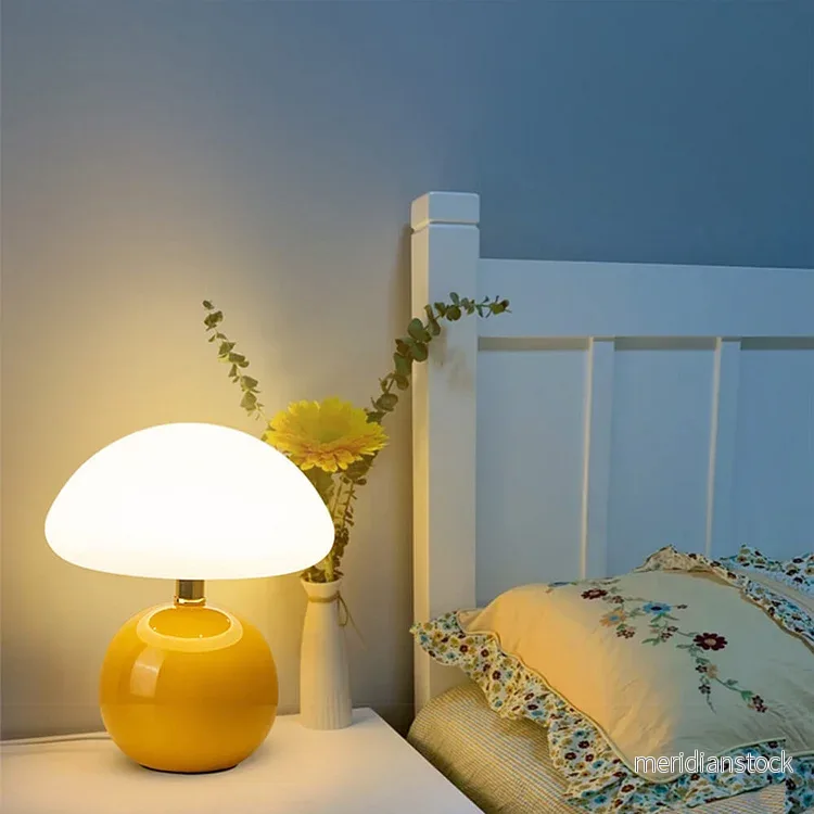 Bordslampa svamp – fransk sänglampa i créme, LED i 6 färger - Bild 2
