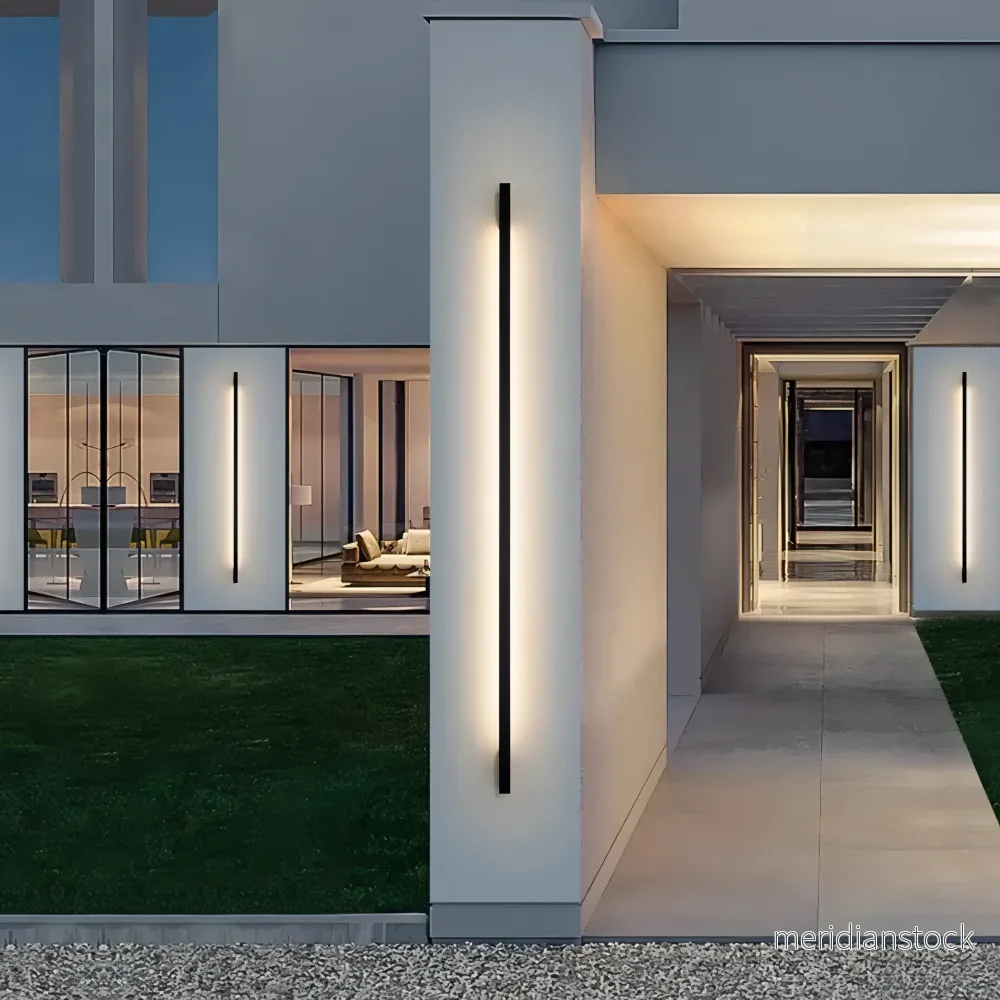Vägglampa LED Munson – lång linjär fasadlampa IP65 i modern design