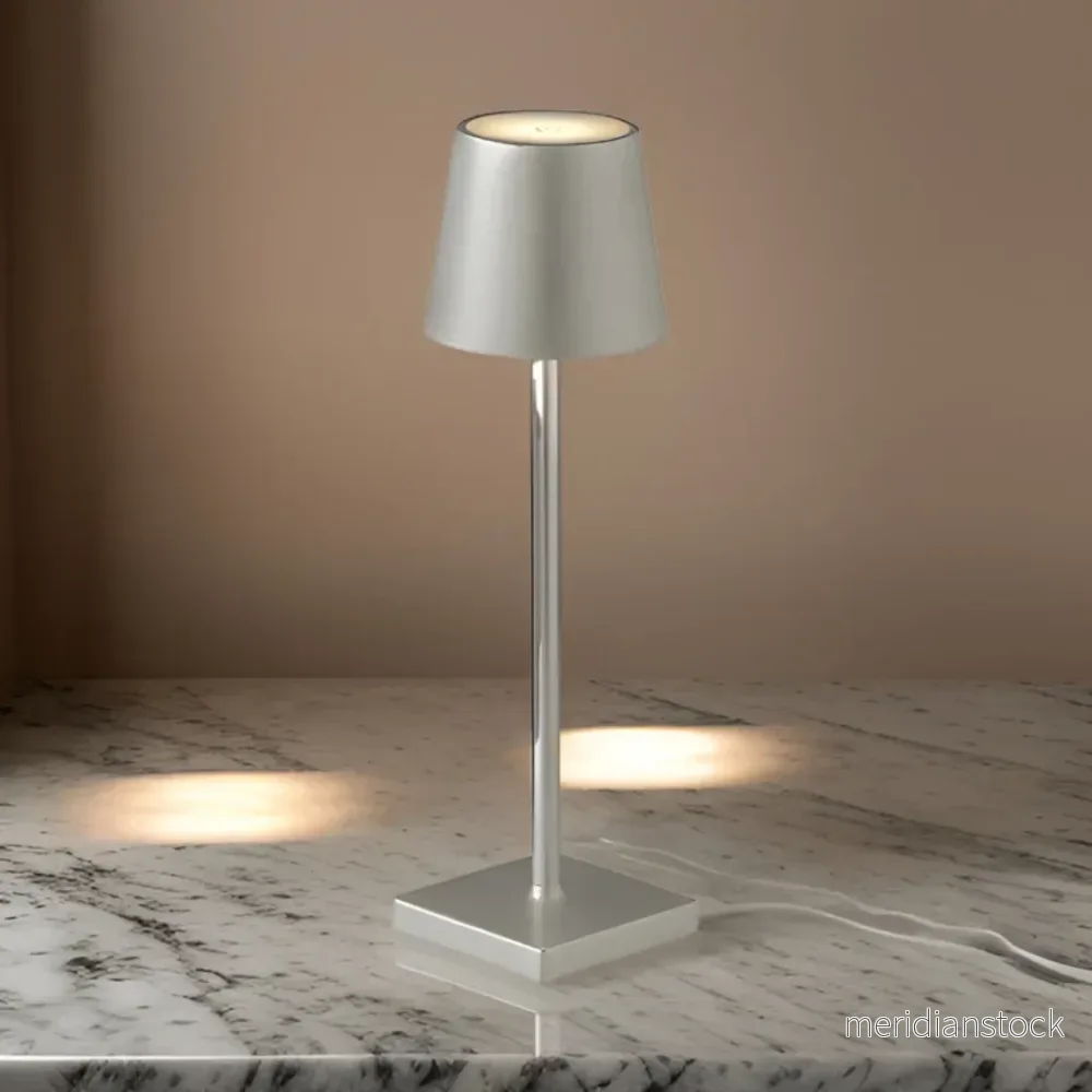Multifunktionell Trådlös Uppladdningsbar Bordslampa - NordicAura - Bild 2