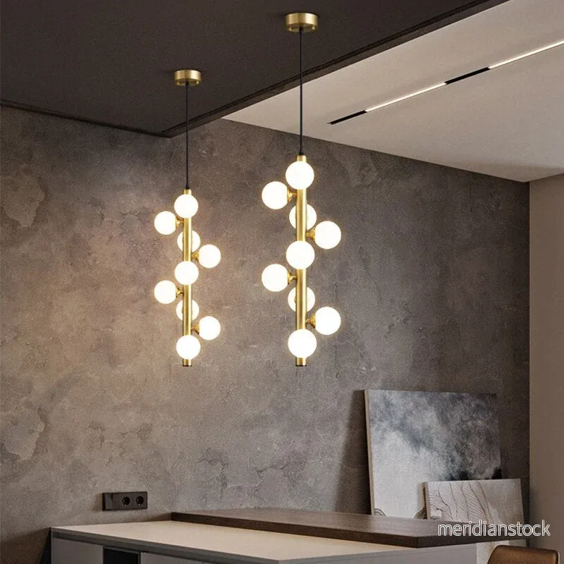 Ljuskrona Molekyl – modern LED-pendellampa i polerad koppar - Bild 2