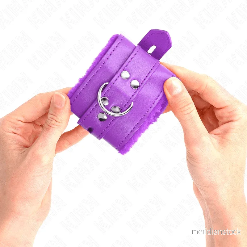 KINK - FUR LINED WRIST RESTRAINTS WITH SQUARE HOLES PURPLE AND PURPLE BELT ADJUSTABLE 17-29 CM X 6 CM - Bild 3
