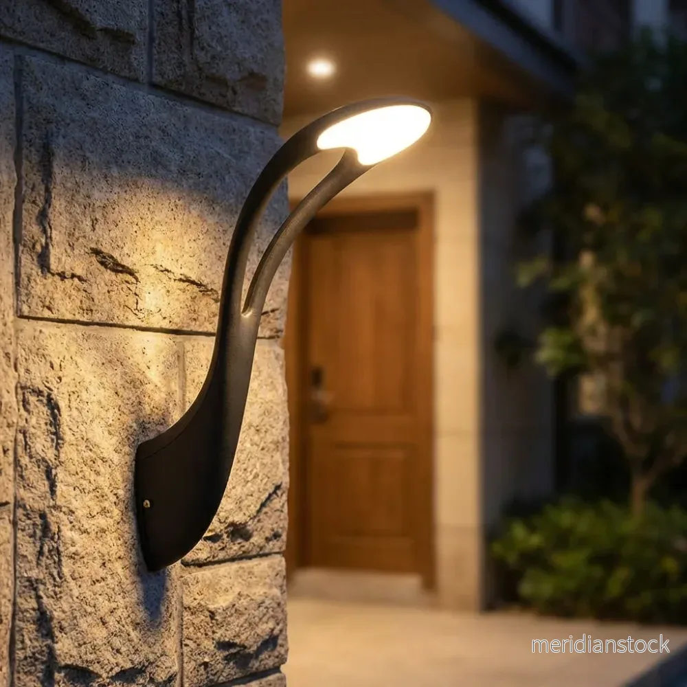 Modern utomhusvägglampa – VerdiGlow Modern utomhusvägglampa – VerdiGlow
