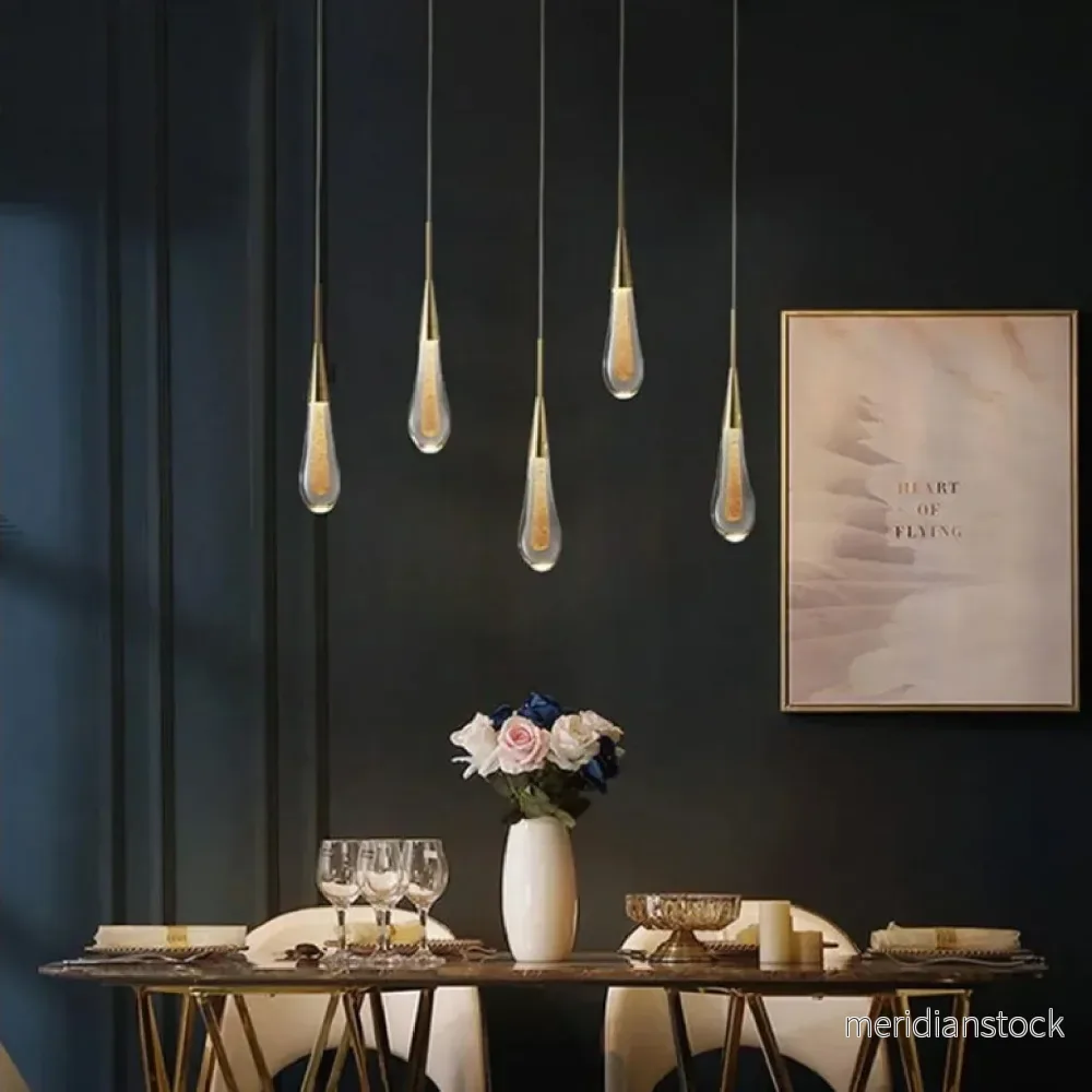 Pendellampa i droppformat glas – modern klunga som taklampa - Bild 2