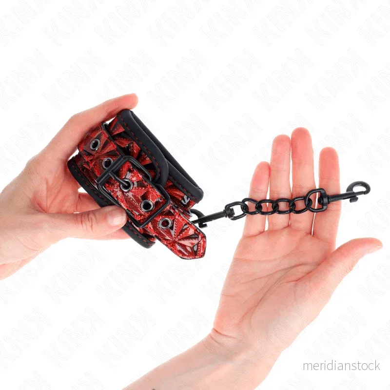 KINK - DIAMOND PATTERN WRIST RESTRAINTS DARK RED ADJUSTABLE 17-26 CM X 5.5 CM - Bild 3