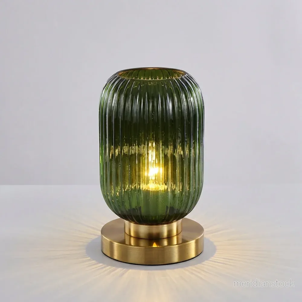 Bordslampa i räfflat glas - Glintora - Bild 2