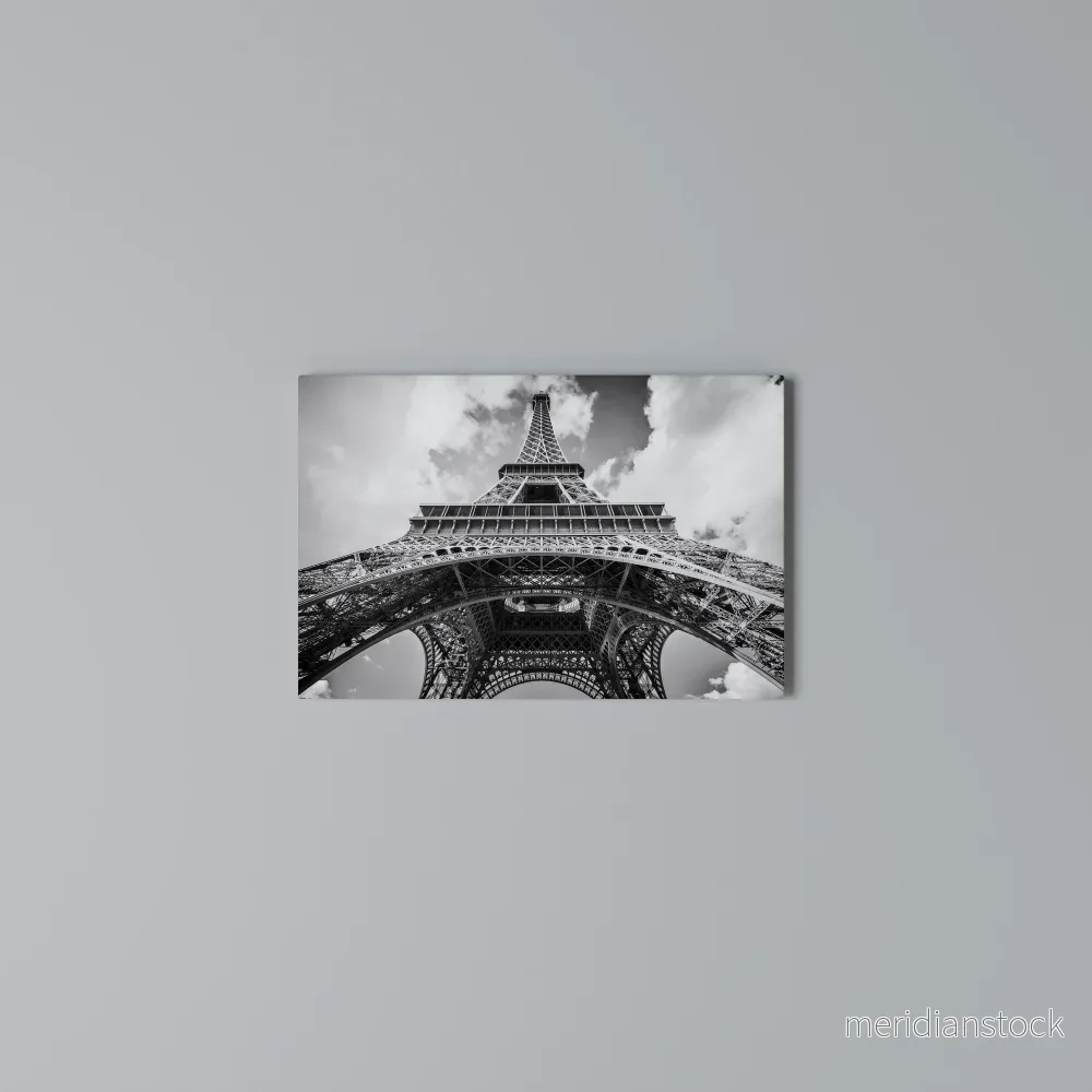 TIMELESS EIFFEL PERSPECTIVE Horizontal Canvas Print - Bild 3
