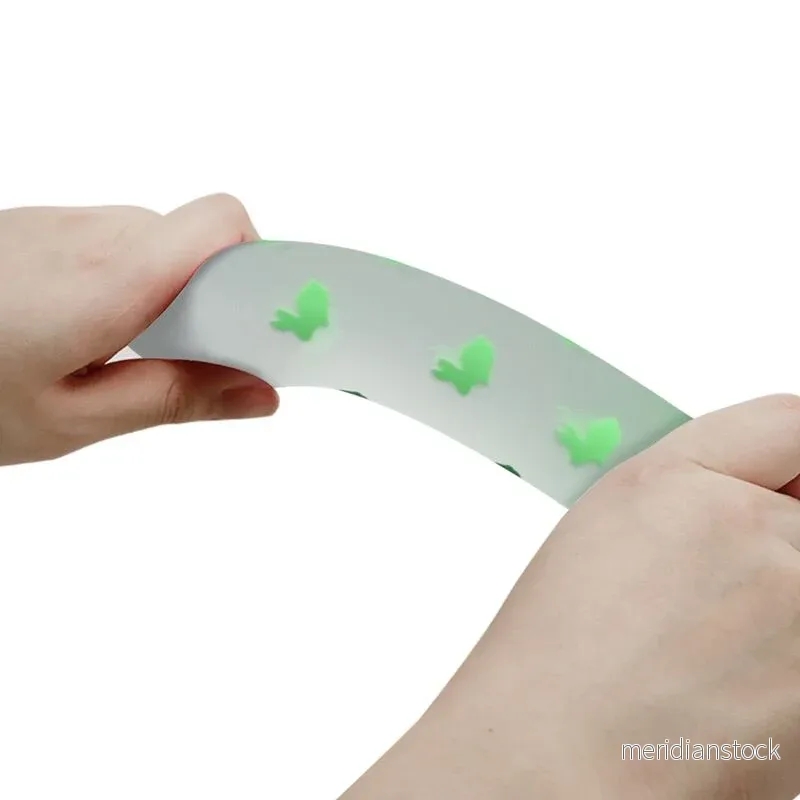 PRETTY LOVE - MAGICAL NIGHTFALL DILDO WITHOUT VIBRATION LUMINOUS GREEN - Bild 2