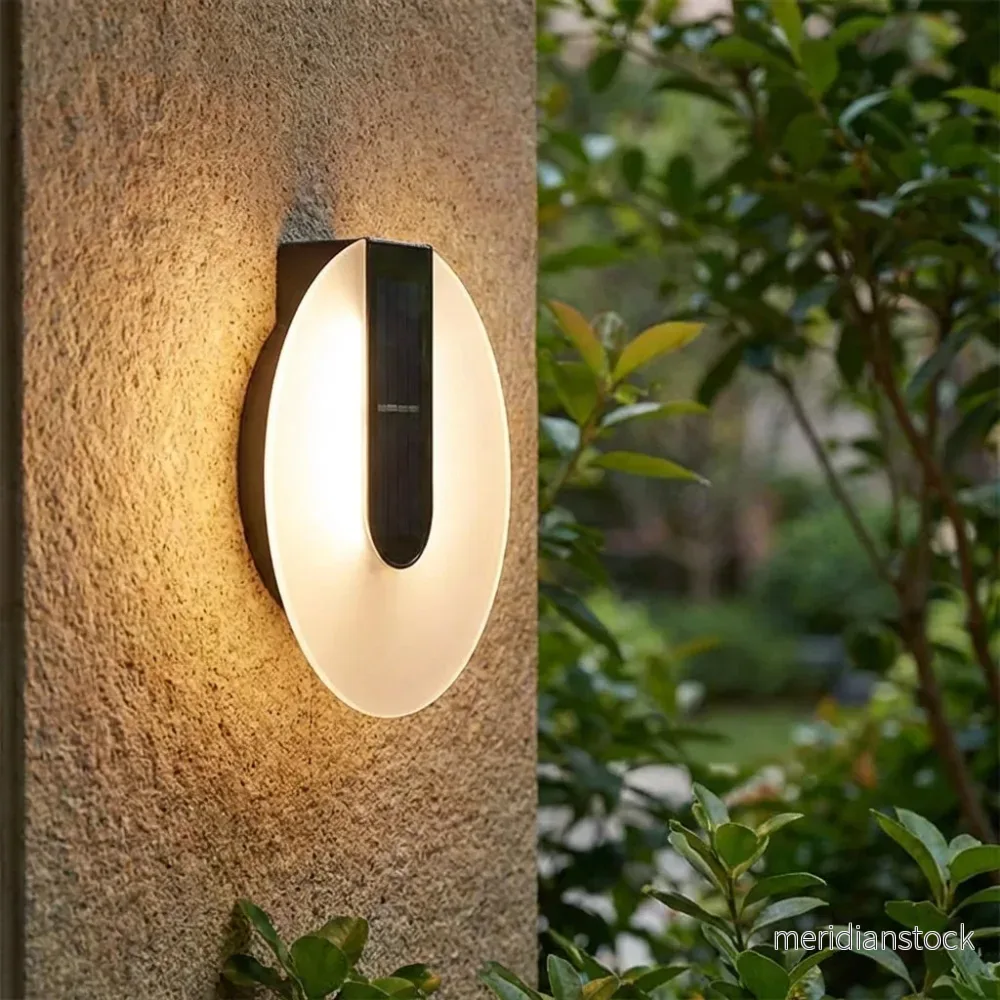 Modern rund vägglampa – Solenyx Modern rund vägglampa – Solenyx
