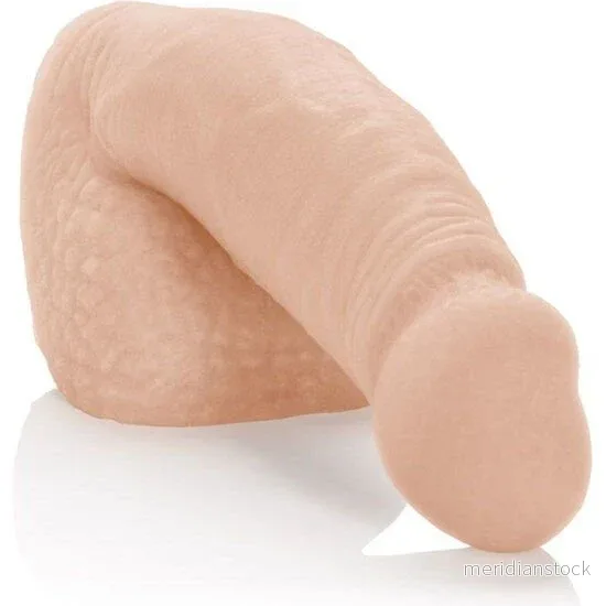 CALEXOTICS - PACKING PENIS FLESH 14.5 CM