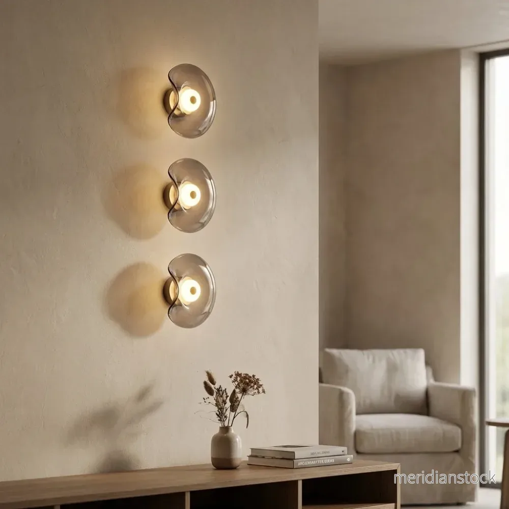 Amber vägglampa i rökt glas – Luminarae Amber vägglampa i rökt glas – Luminarae