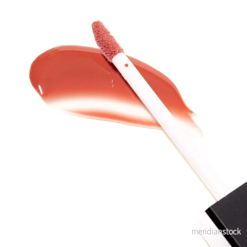 EYE OF LOVE - MATCHMAKER CRIMSON KISS RED LIP GLOSS VOLUMIZING EFFECT WITH PHEROMONES 8.5 ML - Bild 2