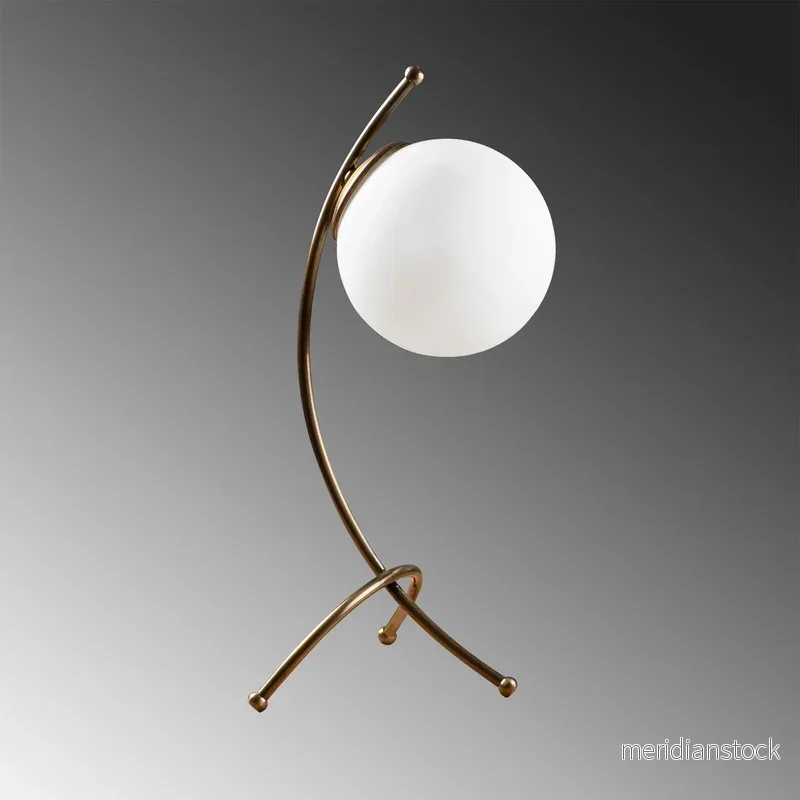 Modern bordslampa – Velora